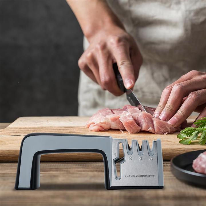 Actual product image Intirilife 4-in-1 knife sharpener
