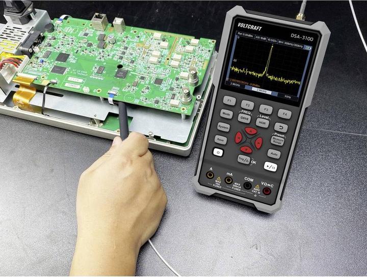 Actual product image Voltcraft DSA-3100 Hand-Oszilloskop 100 MHz 2-Kanal 500 MSa/s 8 kpts 8 Bit Hand (CAT II)