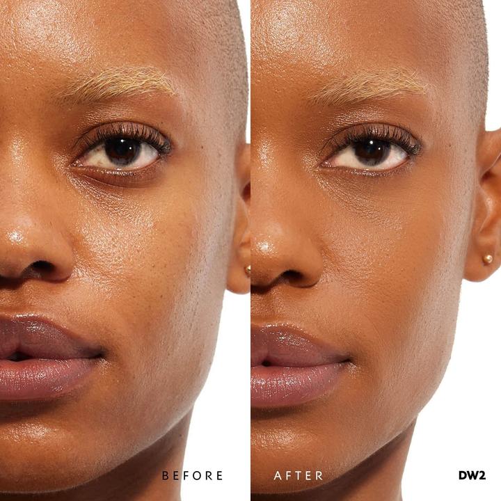 Produktbild Yves Saint Laurent All Hours Glow Foundation (DW2 Medium Dark)