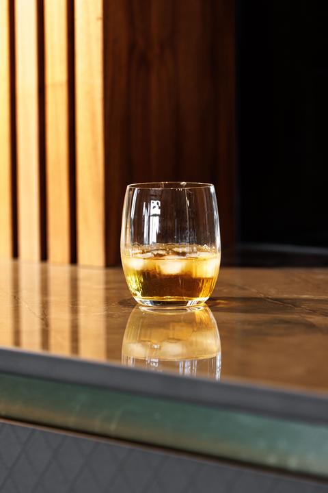 Immagine prodotto Mikasa Bicchieri da vino senza tappo in cristallo Treviso, set da 4, 350 ml (0.35 l, 4 x)