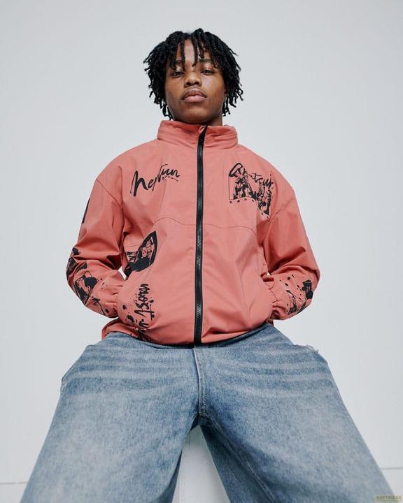 Actual product image Naruto Shippuden coupe-vent (S) (S)