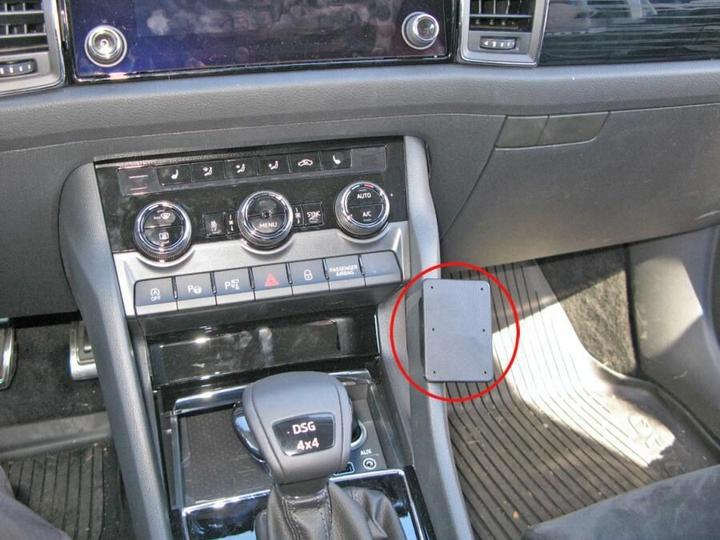 Brodit 855293 ProClip Skoda Kodiaq Baujahr 17-23/Karoq Baujahr 18-23