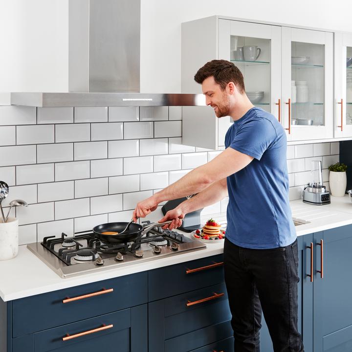 Produktbild Ninja ZEROSTICK Essentials C10028DE (Bratpfanne, Aluminium, Edelstahl, 28 x 9 cm)