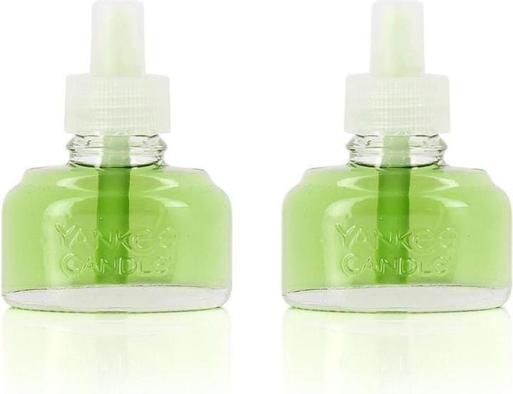 Actual product image Yankee Candle Vanilla Lime