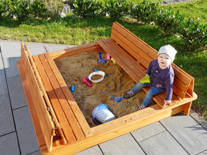 Produktbild Weka Holzbau Sandkasten 196 B, Gr.2, mit Klappbarer Abdeckung, Honigbraun