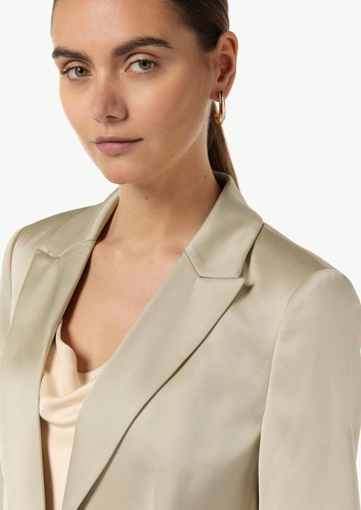 Actual product image Comma Blazer (Frequency band 38 (2600 MHz))