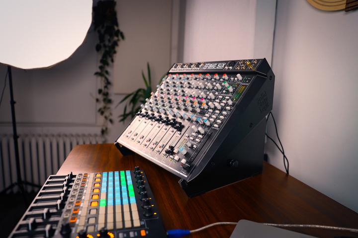 Produktbild Analog XTS Stand: XL