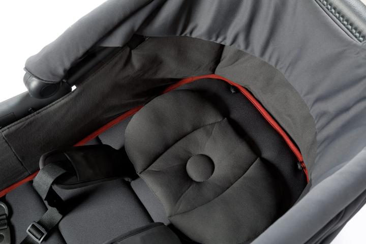 Produktbild TFK Pro Kinderwagen mit Kombieinheit (Wanne/Sitz) - Kollektion 2024