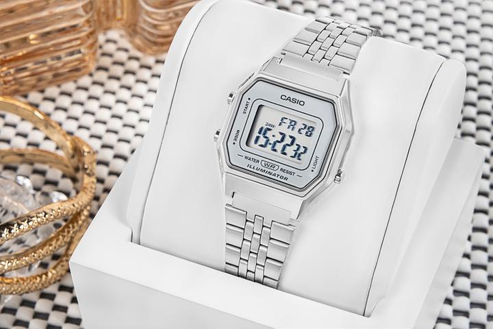 Image du produit Casio LA680WA-7DF (Horloge numérique, 40 mm)
