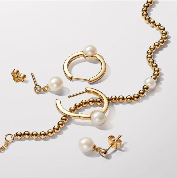Immagine prodotto Pandora Orecchini con perle d'acqua dolce trattate e pietre a goccia placcati in oro (Metallo, Dorato)