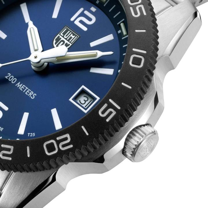 Actual product image Luminox PACIFIC DIVER 3120M SERIES (Diving watch, 39 mm)