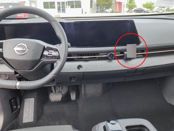 Brodit 855892 Autohalterung Nissan Ariya 23-