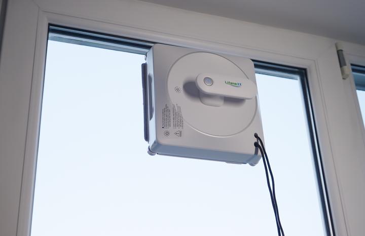 Produktbild Technaxx Fensterputzroboter