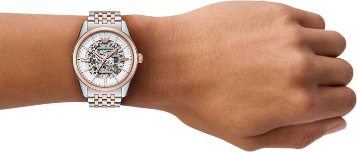 Image du produit Emporio Armani AR60092 Élégance et Précision à la Perfection (Montre analogique, 43 mm)