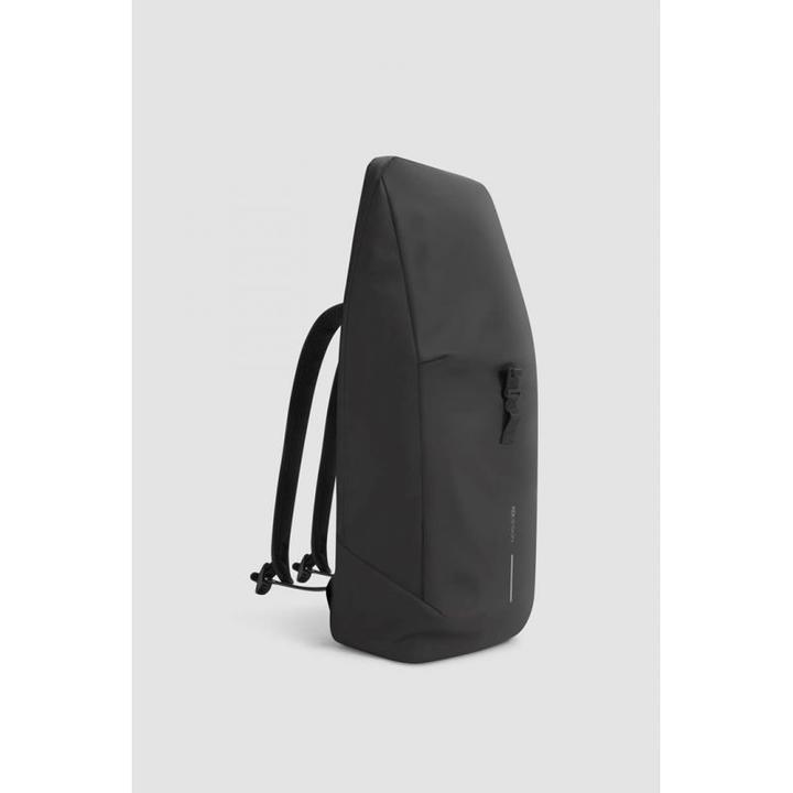 Actual product image XD Design RUCKSACK URBAN FLAP-TOP BLACK P/N: P706.2601 (18 l)