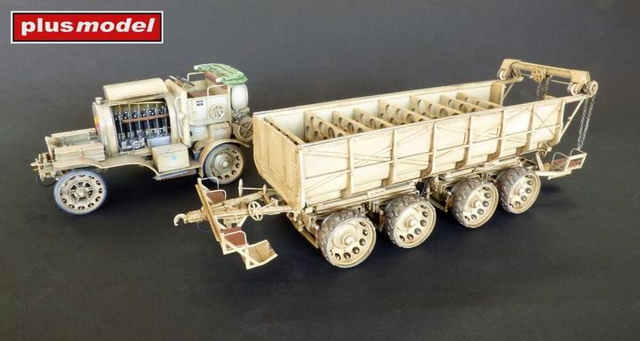 Actual product image Plus Model Artillery generator wagon with ammunition wagon M.16