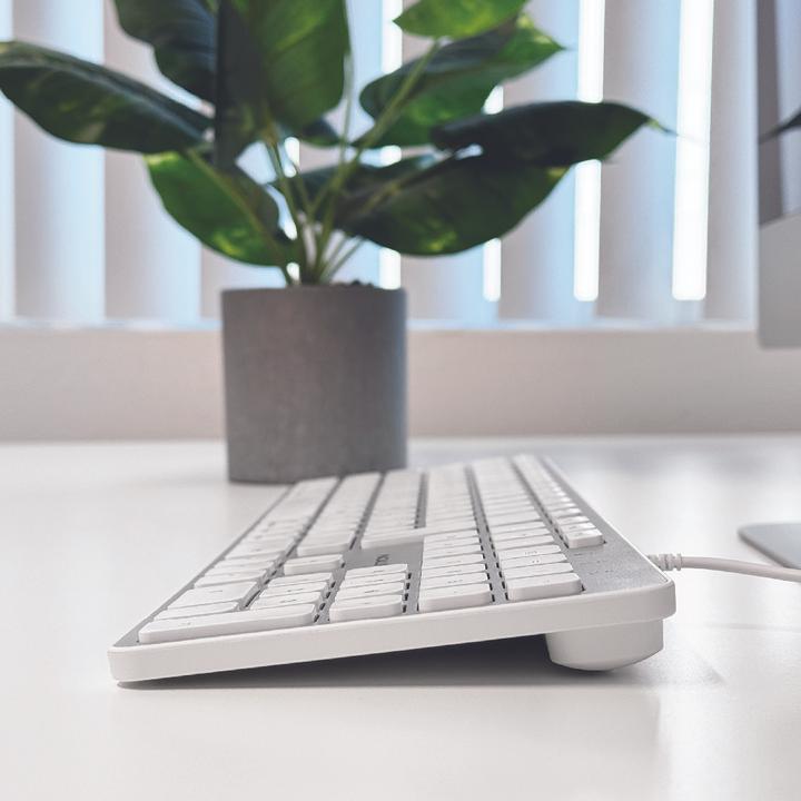 Macally UCZKEYHUB Tastatur mit CH Layout - Elegante - buy at Galaxus