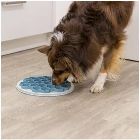 Image du produit Trixie Tapis d'alimentation Slow Feeding Hive, Ø 30 cm, bleu