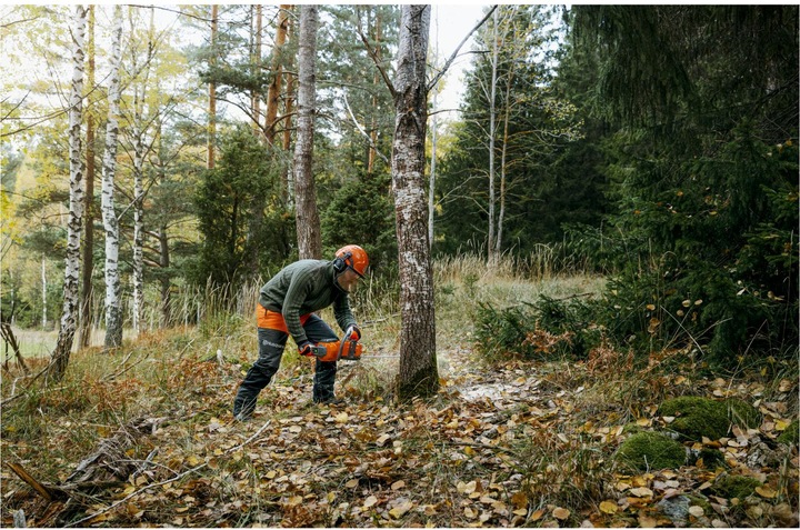 Image du produit Husqvarna Tronçonneuse sans fil 435i 35 cm (Tronçonneuse à batterie)