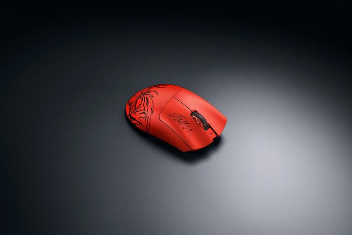 Actual product image Razer Deathadder V3 Pro Faker Edition (Wireless, Cable)