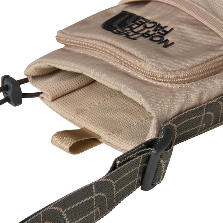 Actual product image North Face Borealis Water Bottle