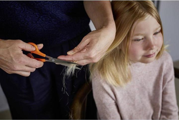 Actual product image Fiskars Barber scissors 1003025 (17 cm)