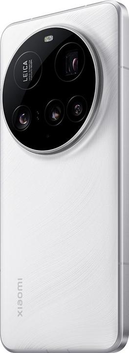 Actual product image Xiaomi 15 Ultra + Electric Scooter 4 Pro Plus CH-Edition Launch Bundle (512 GB, White, 6.73", Dual SIM, 5G)