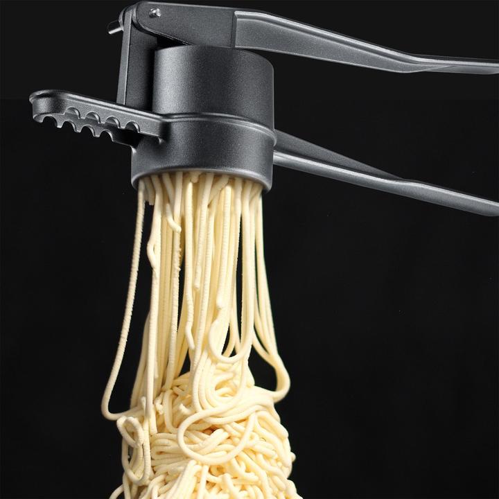 Image du produit Westmark Black Edition Spätzle-/Kartoffelpresse