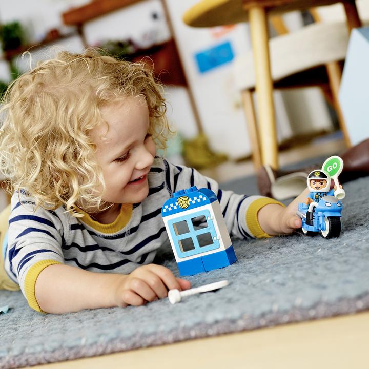Produktbild LEGO DUPLO Polizeimotorrad (10900)