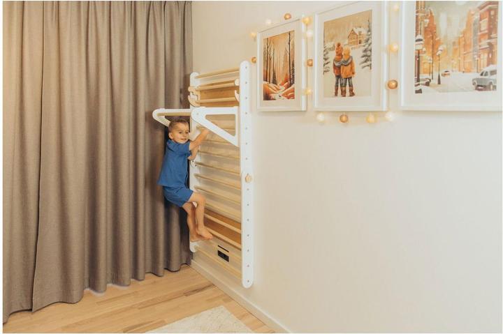 Actual product image Duck Woodworks Climbing triangle wall set