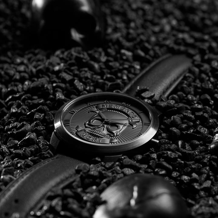 Produktbild Lucleon Memento Mori (Analoguhr, 42 mm)