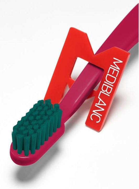 Actual product image Mediblanc Super Soft Toothbrush 4 brushes (Soft, 4 x)