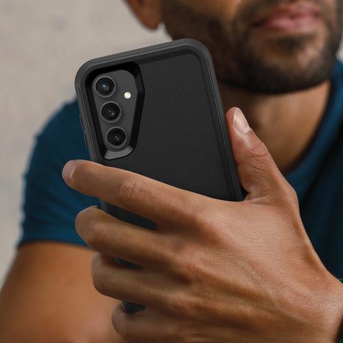 Actual product image OtterBox Defender (Samsung Galaxy S23 FE)