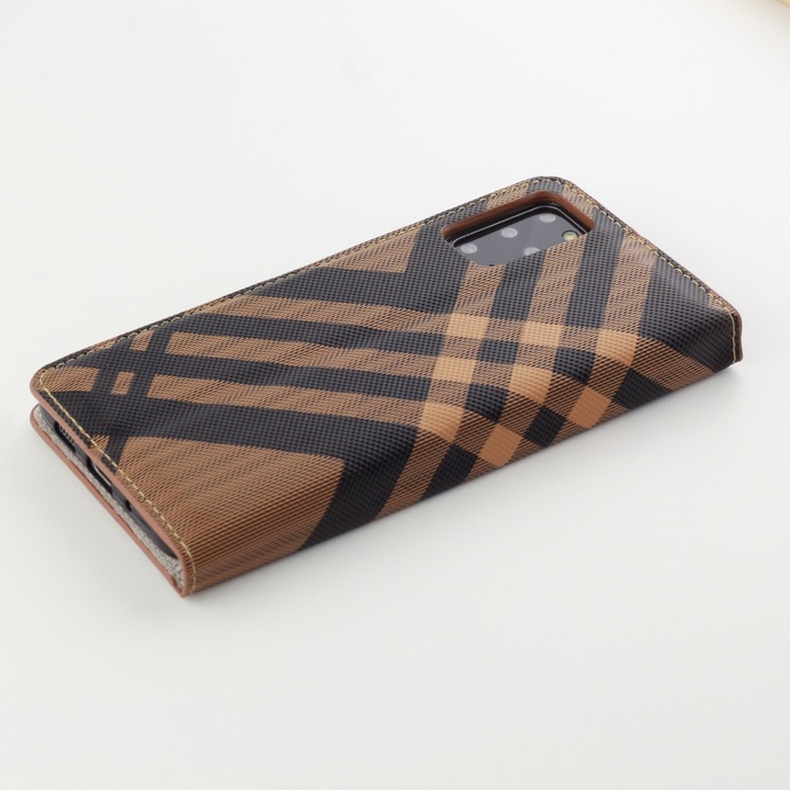 Actual product image PhoneLook Hull Flip Lines (Apple iPhone 13 Pro Max)