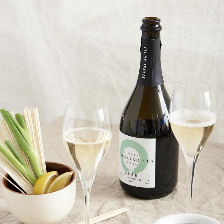Actual product image Sparkling Tea Gron 5% (1 x 75 cl)