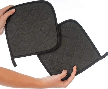 Actual product image Hygostar FLAMESTAR" pot holder, black