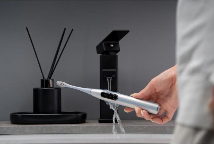 Actual product image Oclean X Pro Digital Set (Sonic toothbrush)