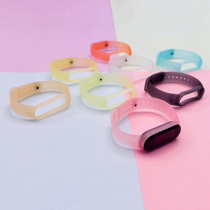 Image du produit Hurtel Bracelet de remplacement pour Xiaomi Mi Band 5/6 doré (Silicone)