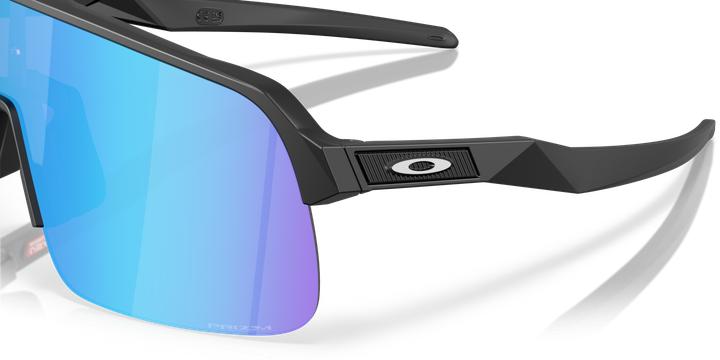Immagine prodotto Oakley Sutro Lite S (nero opaco, Nero opaco, Nero opaco, Zaffiri Prizmari, Zaffiro Prizmato)
