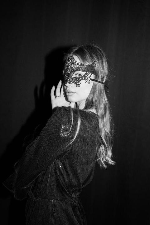 Actual product image Partydeco Partyaccessoire Maske aus Spitze 11 x 20 cm, Muster3