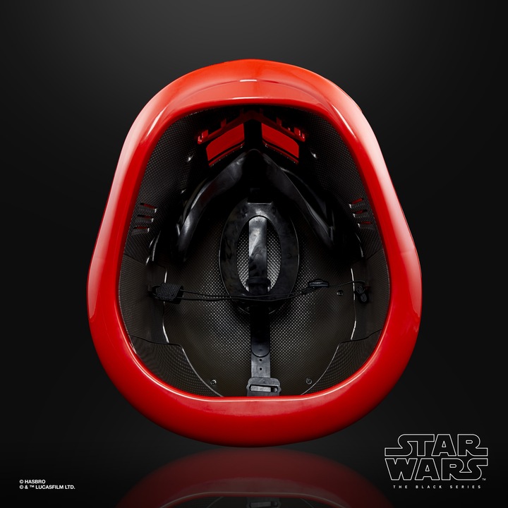 Actual product image Hasbro Star Wars The Black Series Galaxy's Edge Captain Cardinal electronic role-playing helmet