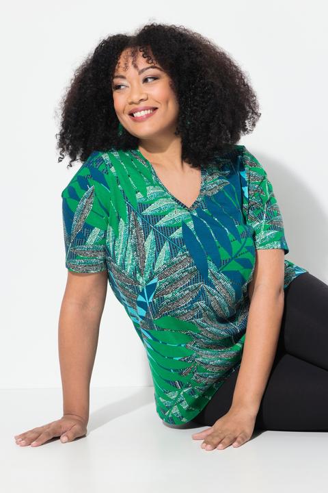 Immagine prodotto Ulla Popken T-shirt dal taglio svasato con palme, scollatura a V e mezze maniche (54)