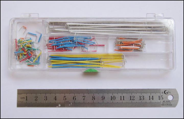 Immagine prodotto OEM 140 pezzi. Cavo di collegamento alla breadboard con scatola (Cavi)