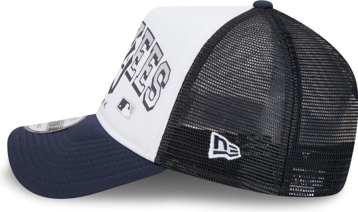 Actual product image New Era A-Frame Mesh Trucker Cap - RETRO New York Yankees
