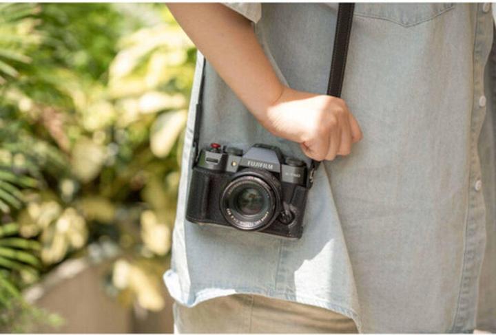 Produktbild SmallRig 4709 Leather Half Case Kit for X T50 (Kamera Bereitschaftstasche)