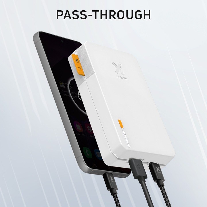 Actual product image Xtorm Essential Series (10000 mAh, 15 W, 37 Wh)