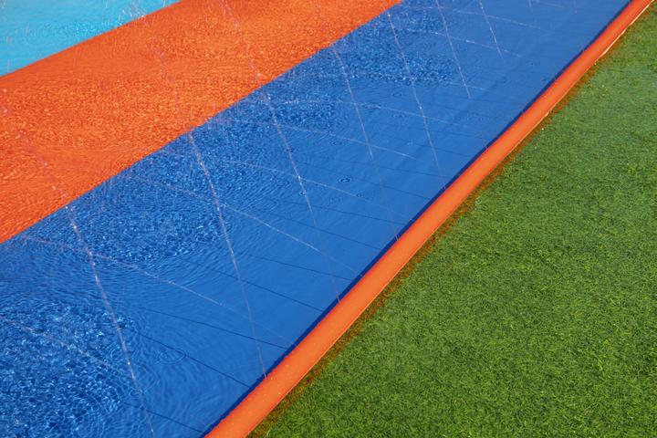 Produktbild Bestway 3-Personen -Wasserrutsche (5.49 m)