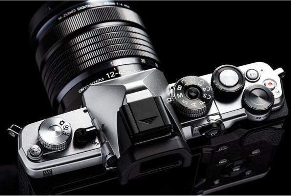 Productafbeelding OM System OM-3 + ED 12-45mm f/4 Pro (12 - 45 mm, 20.40 Mpx, 4/3)