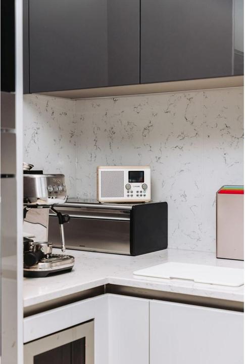 Produktbild Pure Classic H4 (DAB+, FM, Bluetooth)