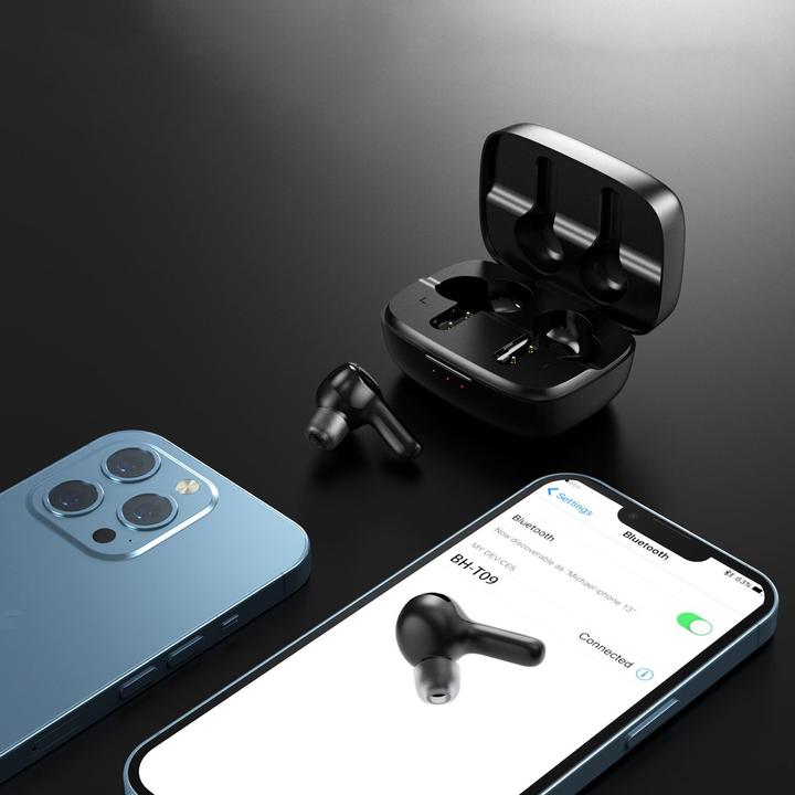 Actual product image Choetech TWS Bluetooth Headphones SOLAR -Black (6 h, Wireless)